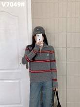 Load image into Gallery viewer, Longsleeve Knitted Top #V7049