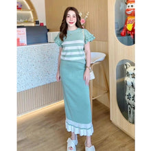 Load image into Gallery viewer, Knitted Skirt Set #913