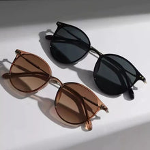 Load image into Gallery viewer, Retro Round Sunglasses UV400 Protection
