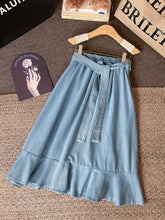 Load image into Gallery viewer, Garterize Denim Skirt #5067
