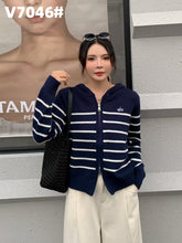 Load image into Gallery viewer, Stripe Longsleeve Knitted Top #V7046
