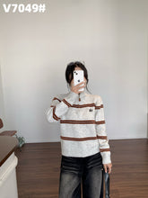 Load image into Gallery viewer, Longsleeve Knitted Top #V7049
