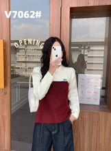 Load image into Gallery viewer, Longsleeve Knitted Top #V7062
