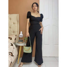 Load image into Gallery viewer, Vaina Puff Sleeve Smocked Top and Wide Leg Pants
