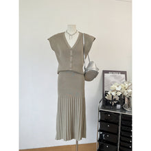 Load image into Gallery viewer, Knitted Pleated Terno Skirt #7352
