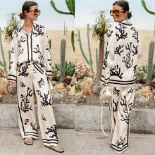 Load image into Gallery viewer, Printed Longsleeve Terno Pants #C224
