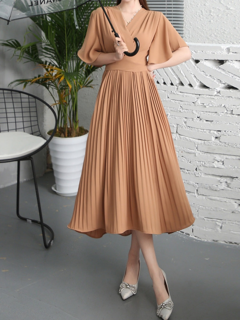 Plain Butterfly Sleeve Dress