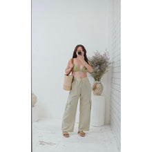 Load image into Gallery viewer, Terra Striped Cargo Pants
