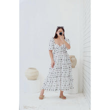 Load image into Gallery viewer, Amber Puff Sleeve Maxi Dress
