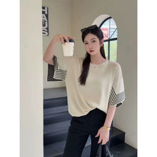 Load image into Gallery viewer, Knitted Chic Top 980
